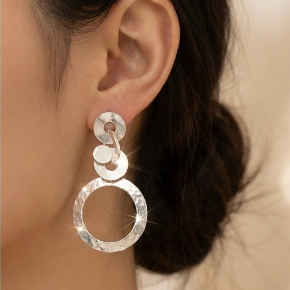 Elegant Silver Dangle Earrings